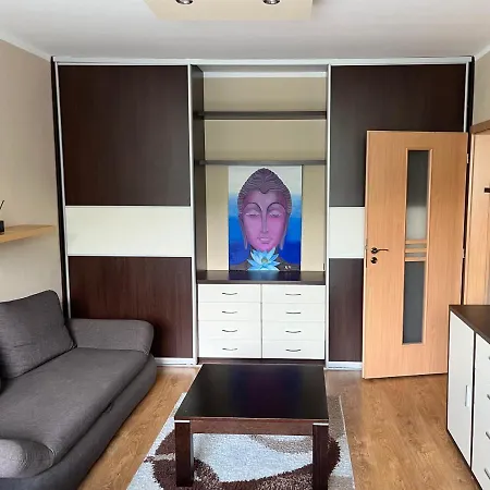 Elegant Escape - Free Parking, Easy Access To Centre Apartment Bratislava