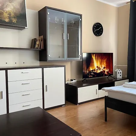 Elegant Escape - Free Parking, Easy Access To Centre Apartment