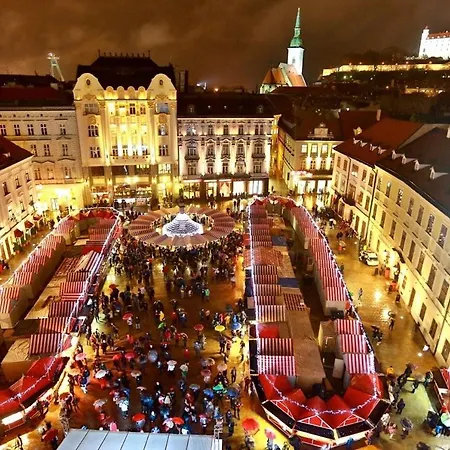 Elegant Escape - Free Parking, Easy Access To Centre Bratislava
